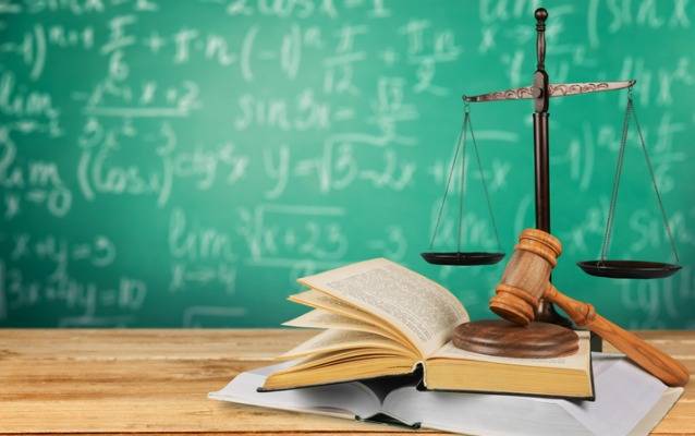 Legal Education Has Too Much Info to Imbibe